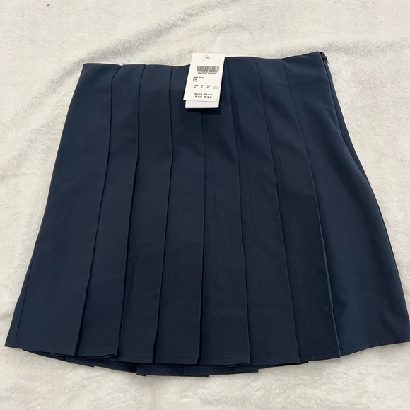 Navy Tennis Skirt - Picture 1 of 4